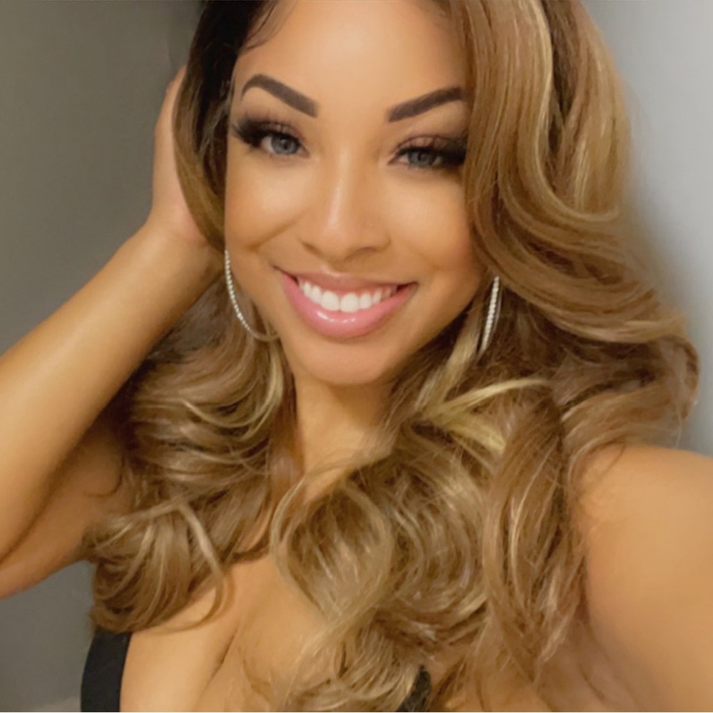 Meet your Posher, Drina